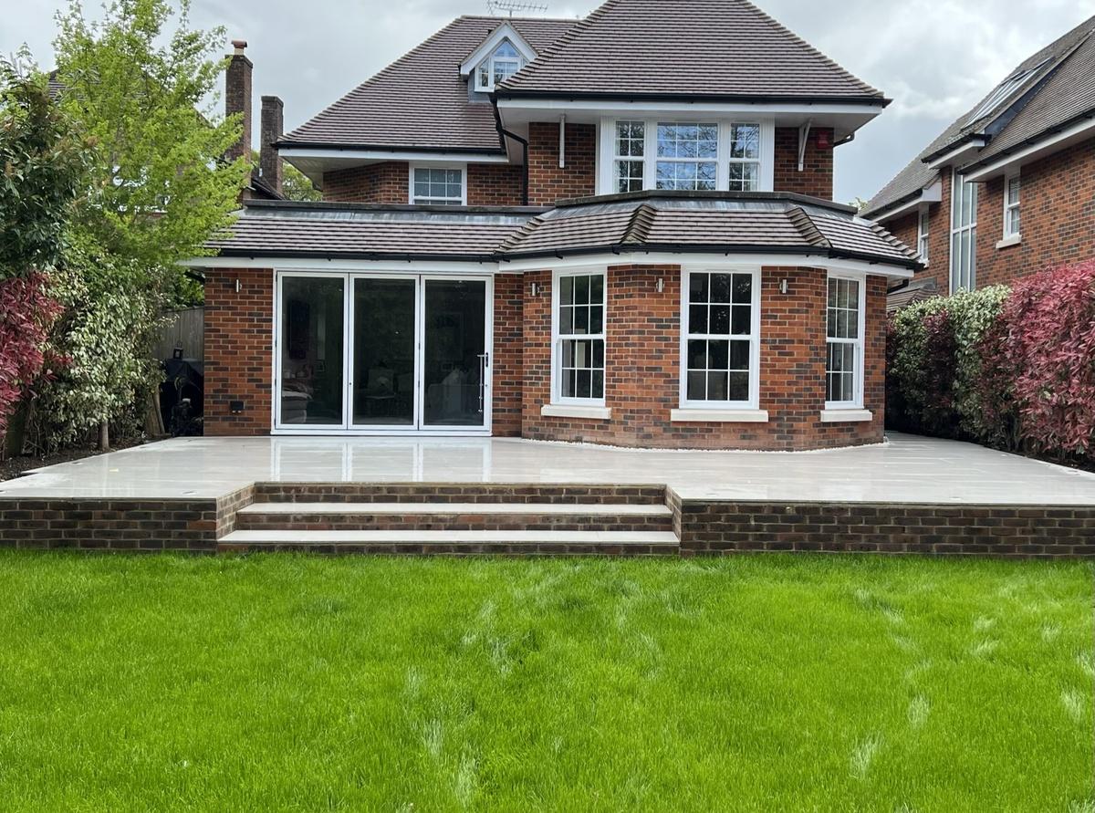 Raised Porcelain Patio with Lighting